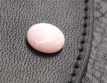 Opāla akmens dekors